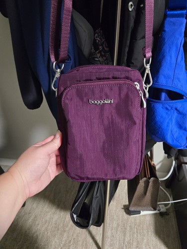 Baggallini explorer crossbody - baggallini,